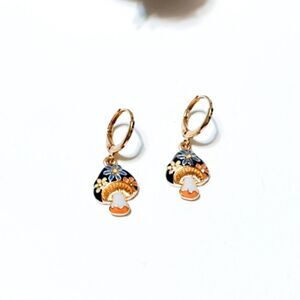 Mushroom dangle hoop earrings N235